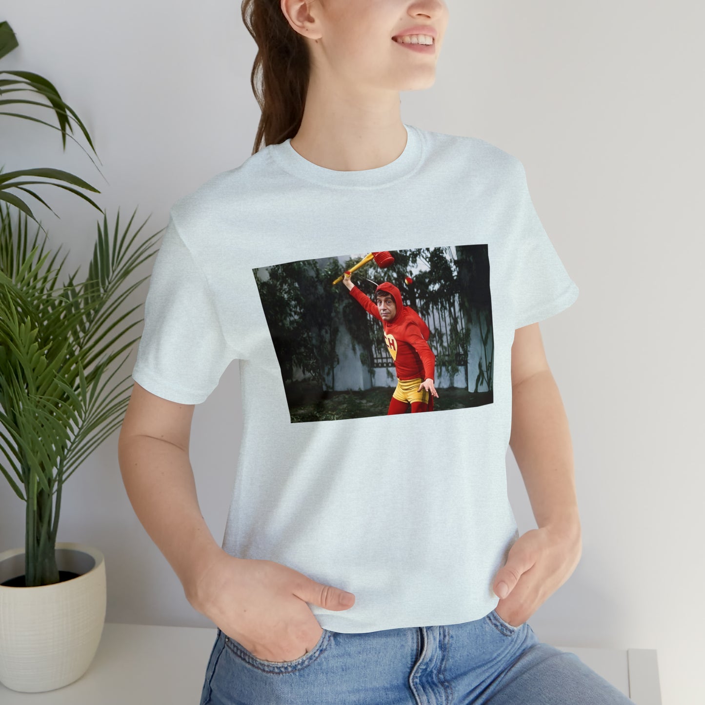 El Chapulin Colorado Unisex Jersey Short Sleeve Tee